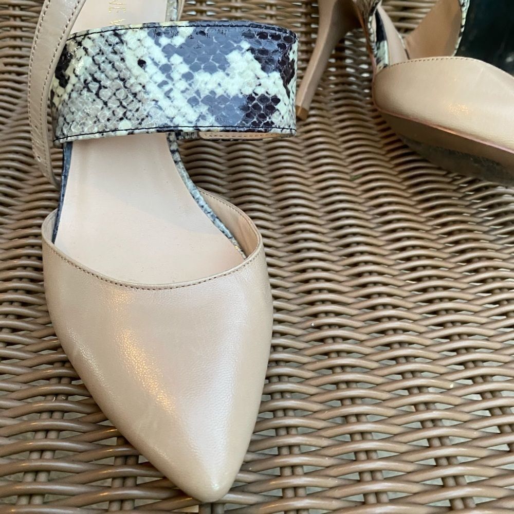 NINE WEST Brytani Tan Snake Ankle Strap Heels Pumps 8.5